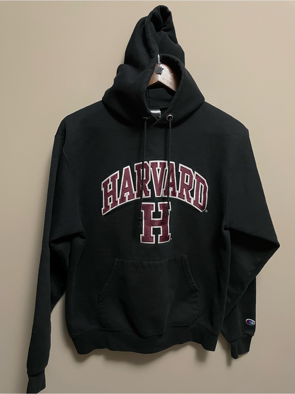 Champion Harvard Hoodie Black & Maroon Men’s Small